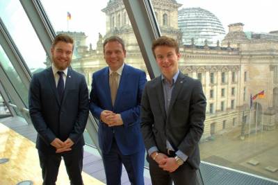 Timo Deller (links) und Leopold Lindner (rechts)