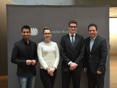 Adela Kleckova und Niklas Mauer